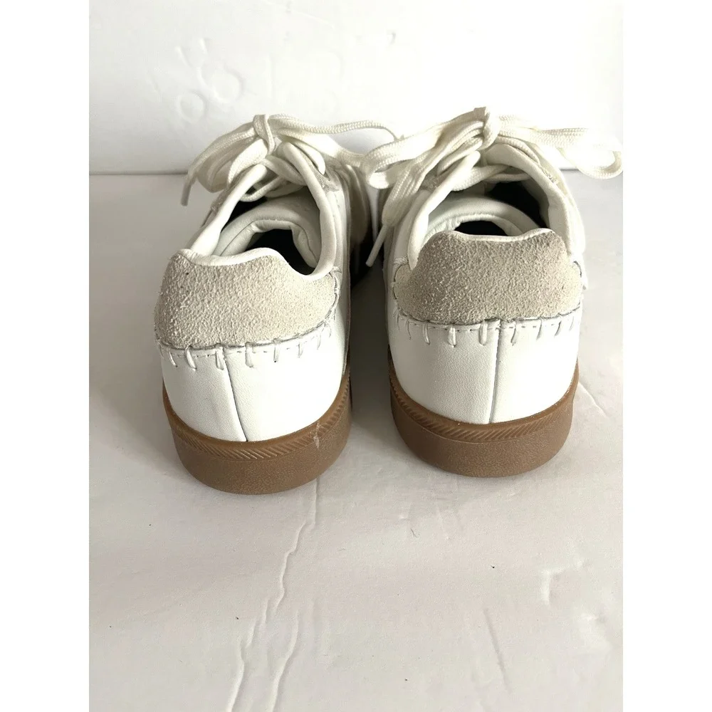 Lucky Step Air Cooled Classic Retro Preppy White Sneaker 7 Minimalist Clean Girl